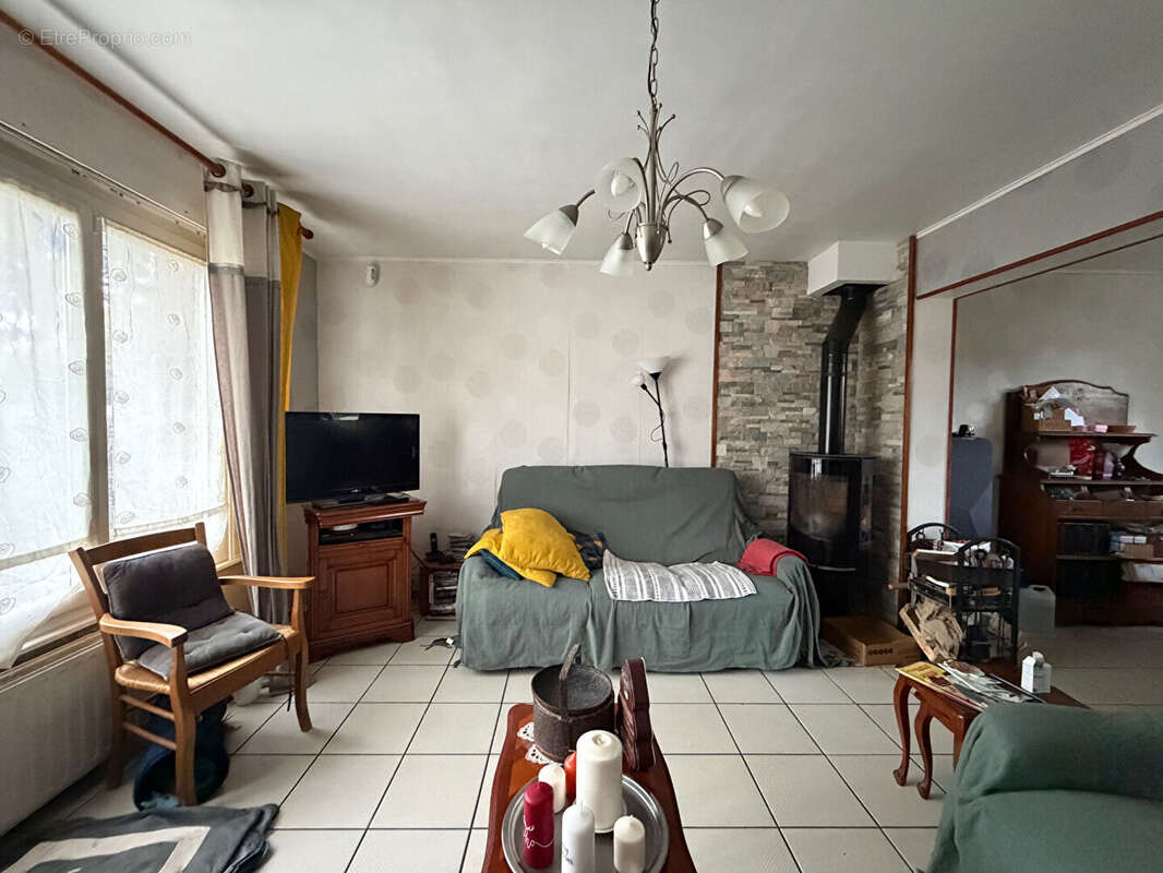 Maison à CROIX