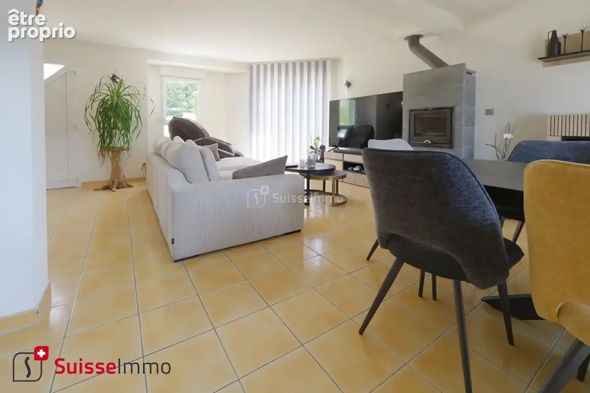Maison 130 m2 avec piscine - DPE C - photo 3
