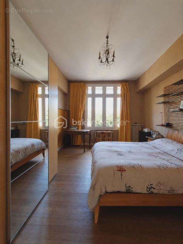 Maison à SAINT-JEAN-D'ANGELY