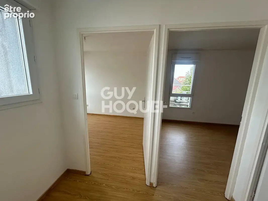 A VENDRE - Appartement type 3 avec ascenseur - 2 chambres - Balcon - Place de parking privative. - photo 8