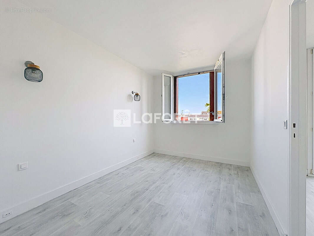 Appartement à ROMAINVILLE