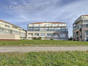 Parking à SAINT-HILAIRE-DE-RIEZ
