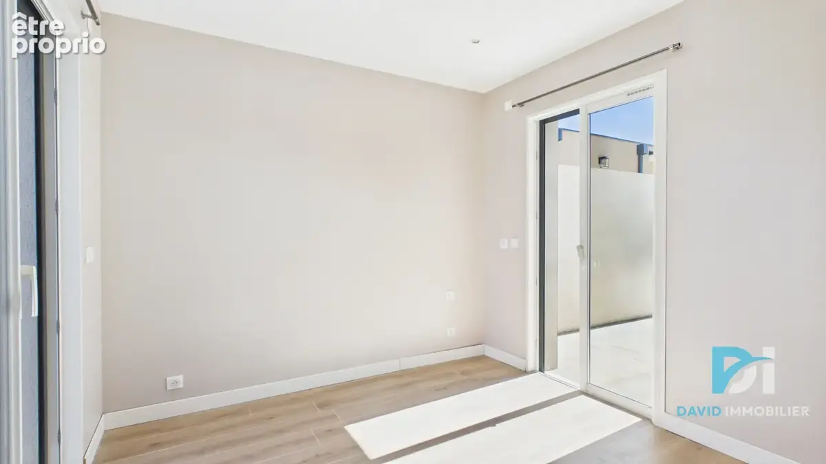 Villa plain-pied avec piscine - photo 8