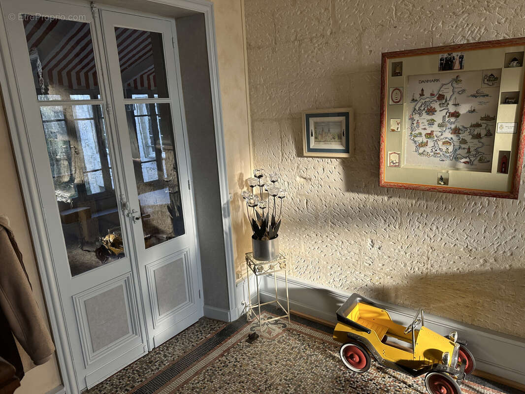 Maison à TONNAY-CHARENTE