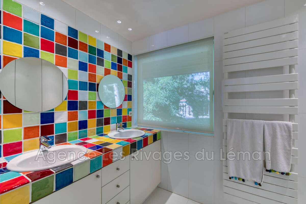 Maison à SCIEZ
