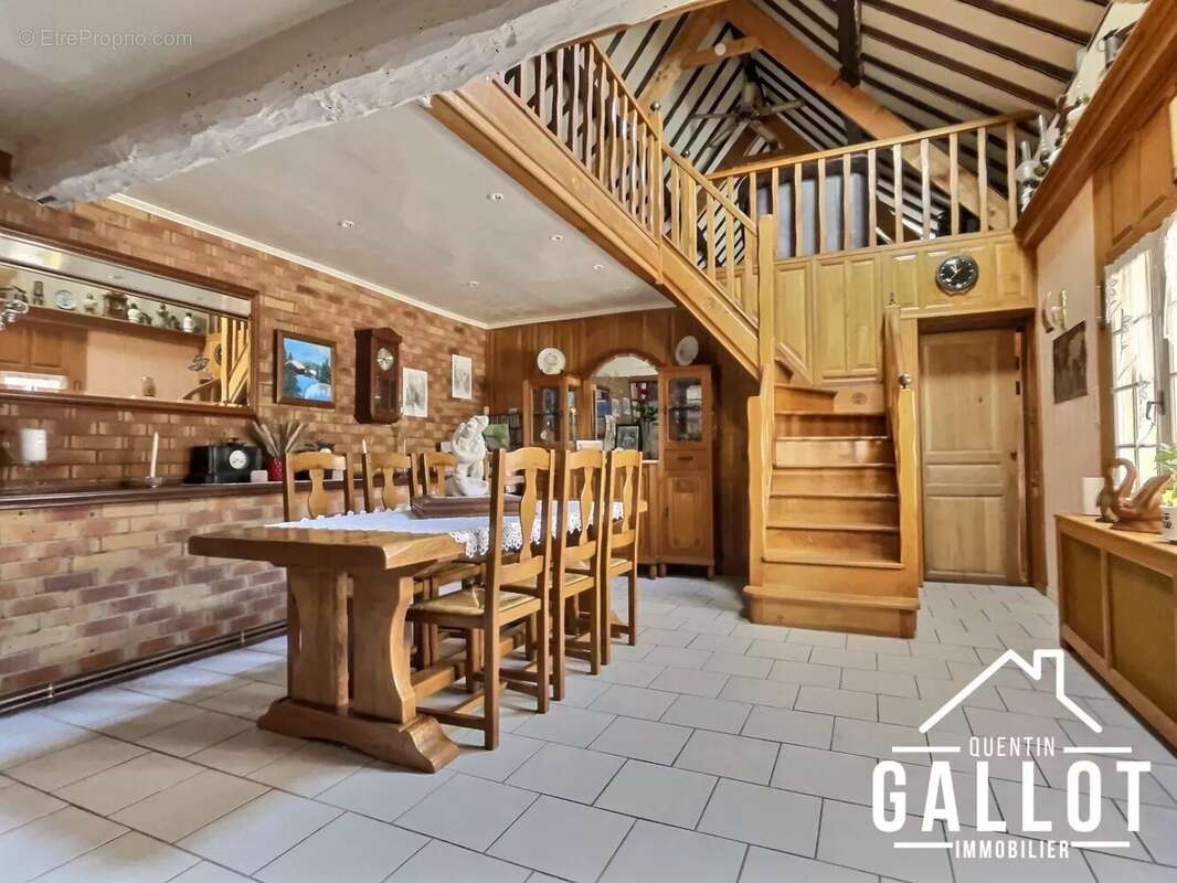 Maison à FRESNOY-LE-GRAND