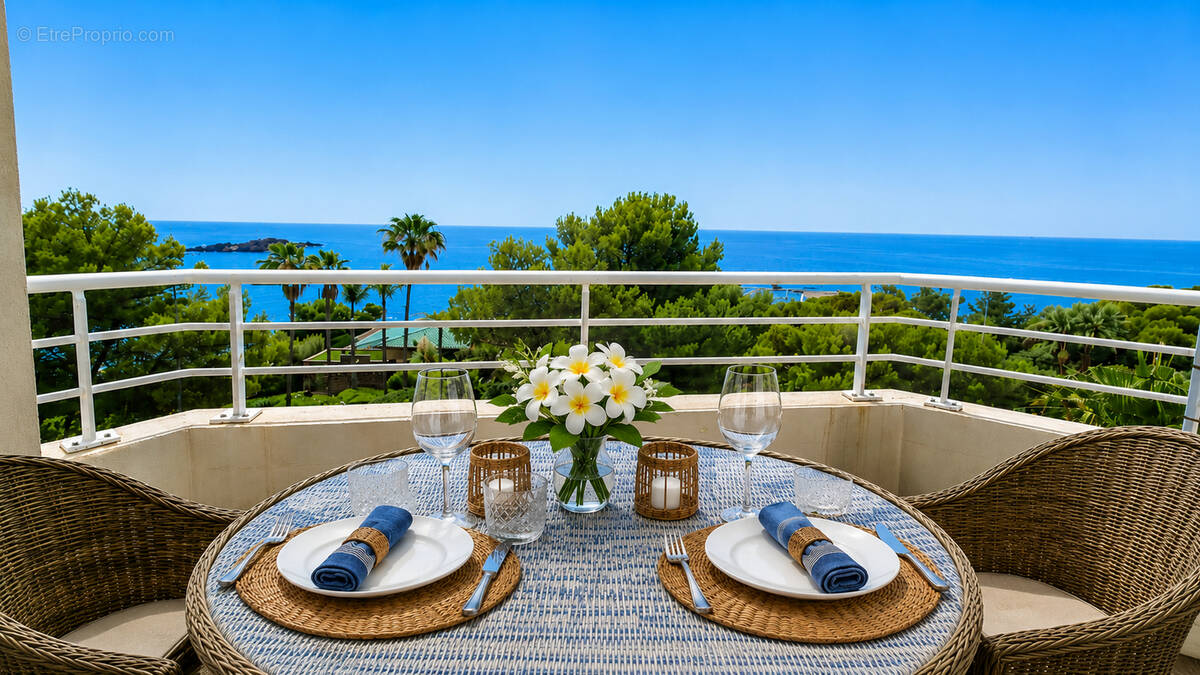 Appartement à SAINT-RAPHAEL
