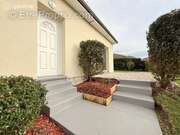 Maison à CANY-BARVILLE