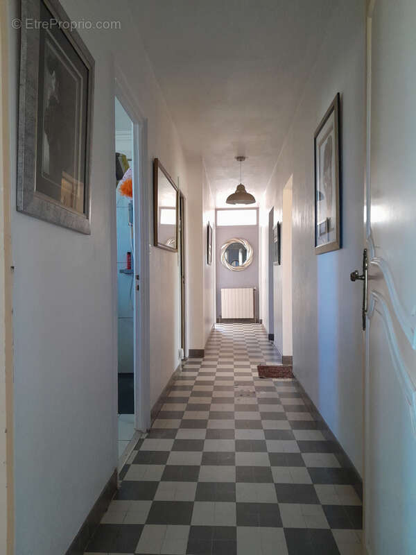 Maison à SAINT-NICOLAS-DE-LA-GRAVE