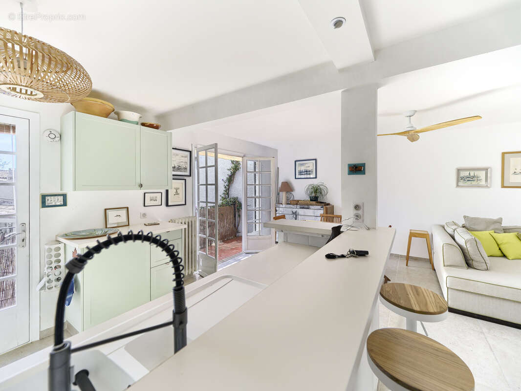 Maison à CAGNES-SUR-MER