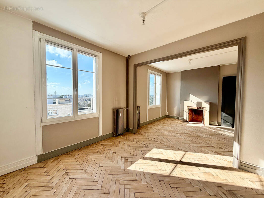 Appartement à MARCQ-EN-BAROEUL