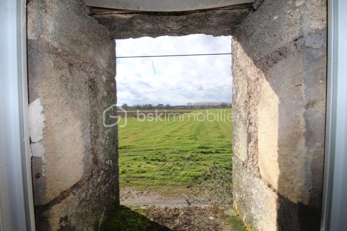 Maison à MOULIETS-ET-VILLEMARTIN