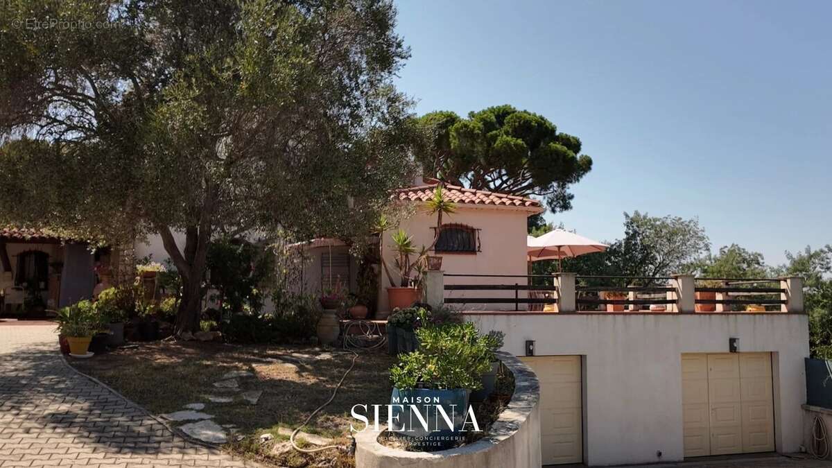Maison 135 m² à La Seyne-Sur-Mer  - photo 2