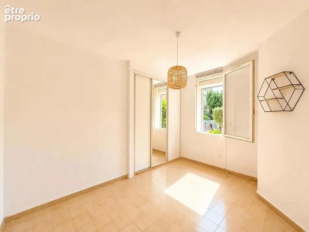 Appartement 2 pièces 46 m² à vendre à La Ciotat (13600) - photo 6