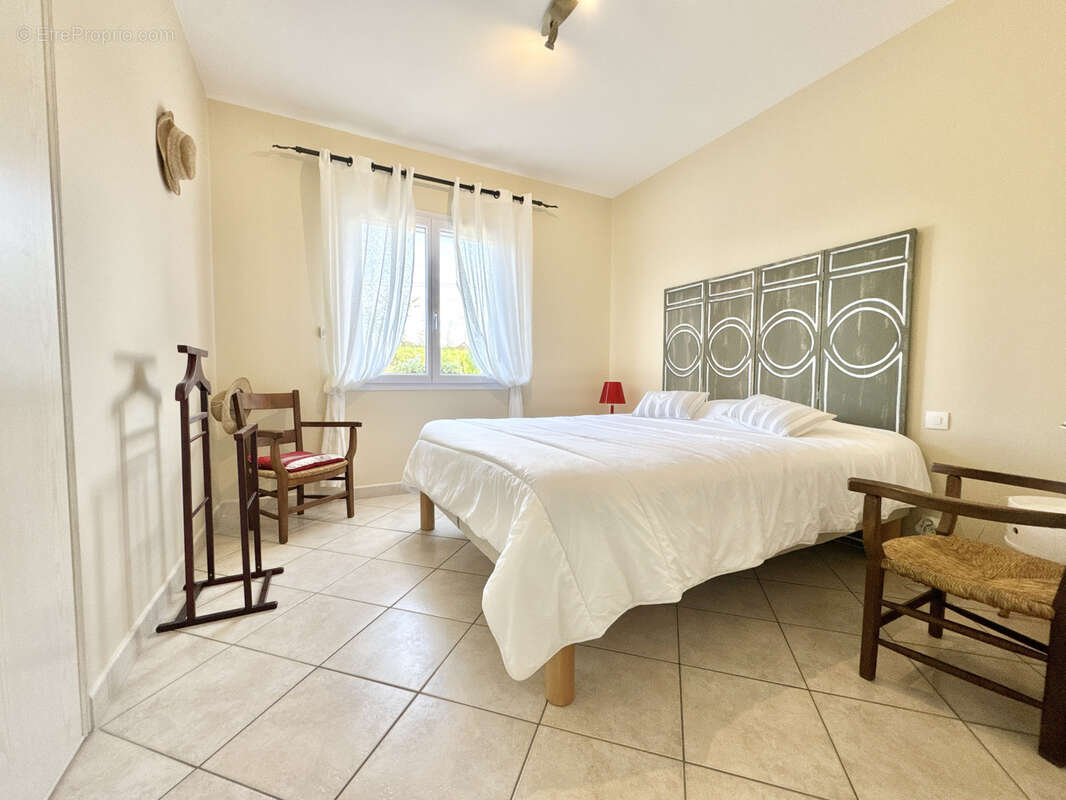 Maison à SAINT-SYLVESTRE-SUR-LOT