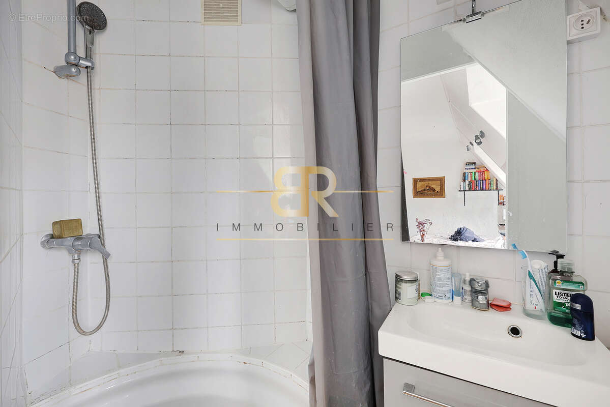 Appartement à PARIS-4E