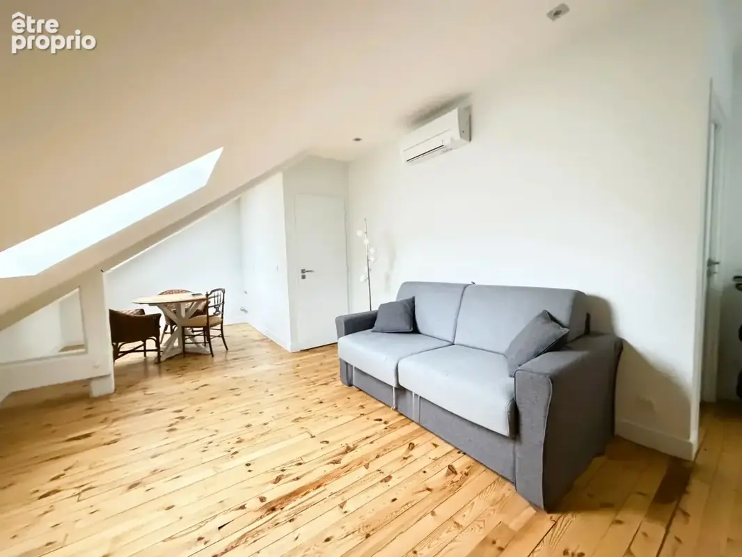 Vichy plan d'eau-elegant duplex 114 m2 entierement renove - photo 9