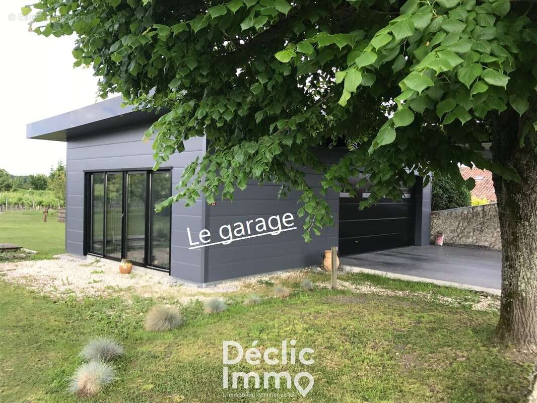 Maison 118m² à Verrières 16130 - photo 13