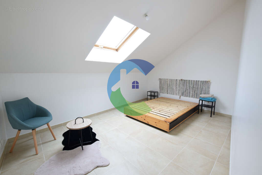 Maison à BALLAINVILLIERS