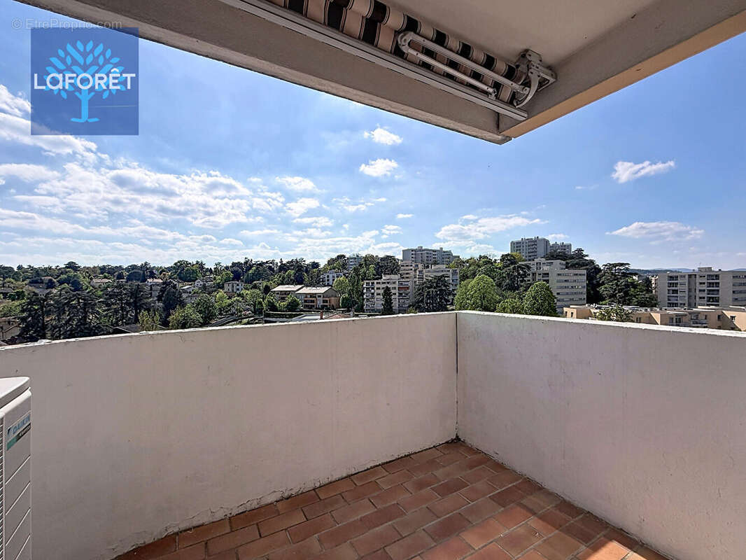Appartement à OULLINS