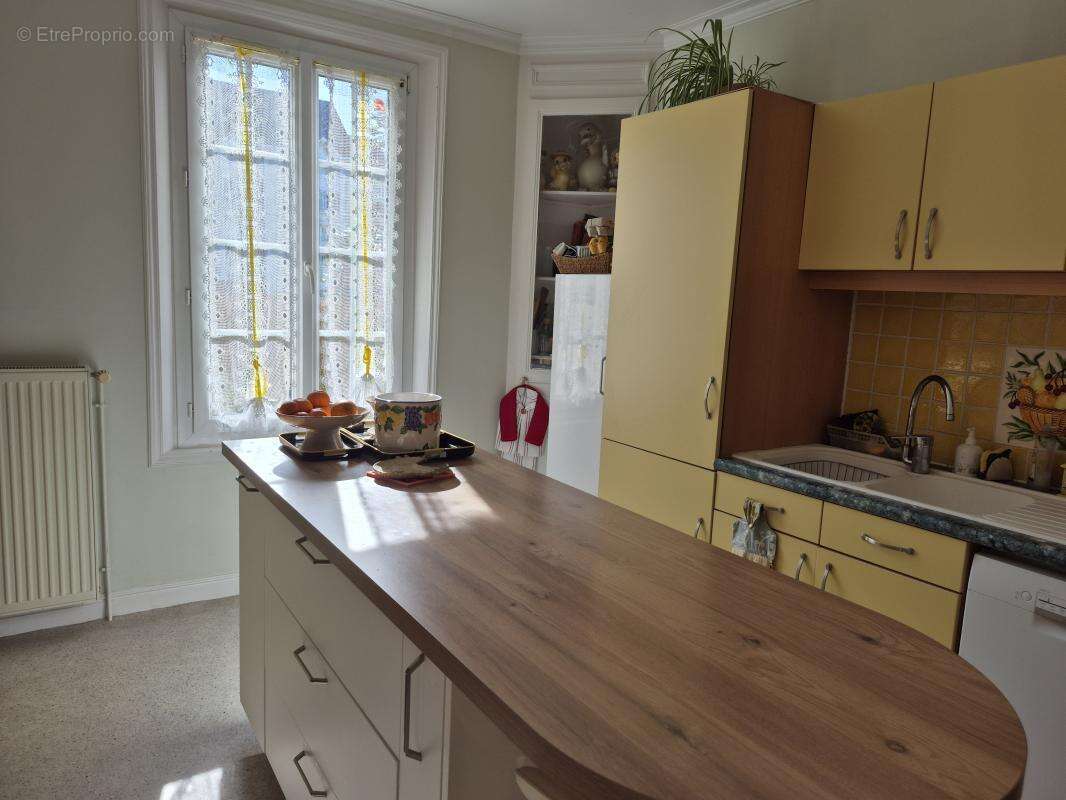 Maison 130 m² à Bolbec  - photo 4