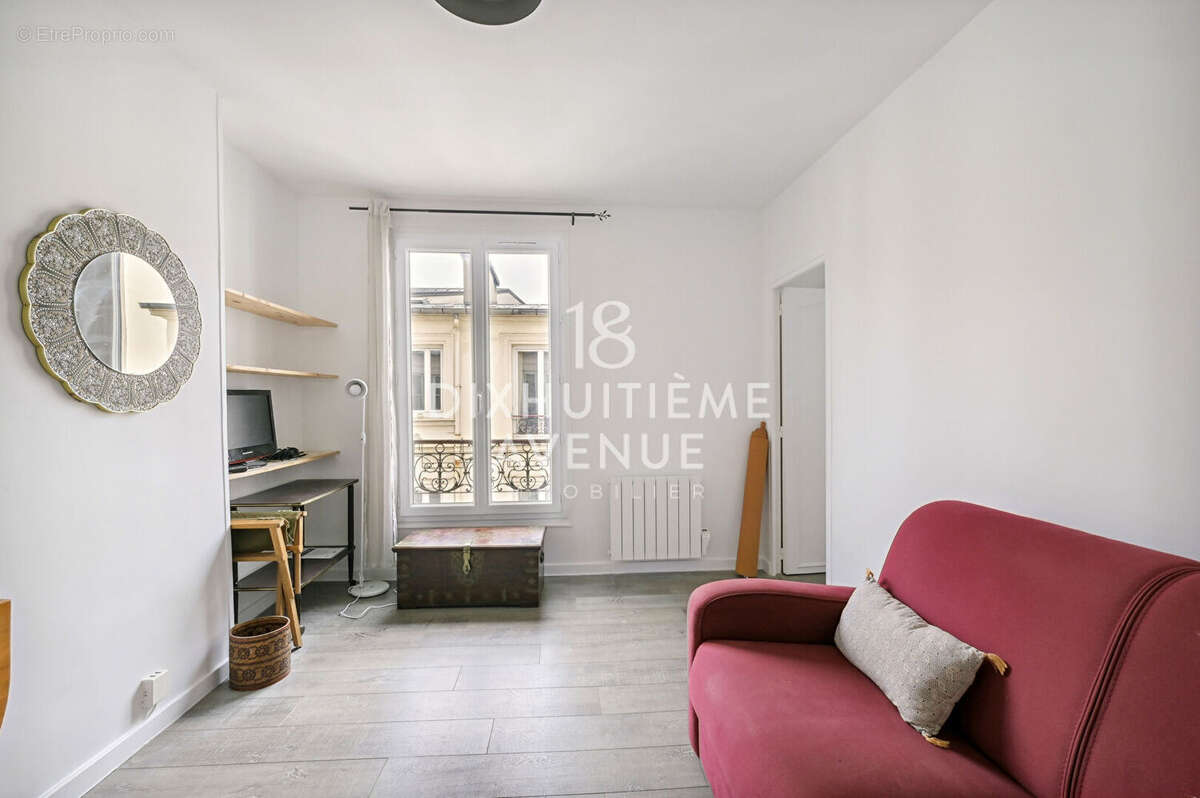 Appartement à PARIS-18E