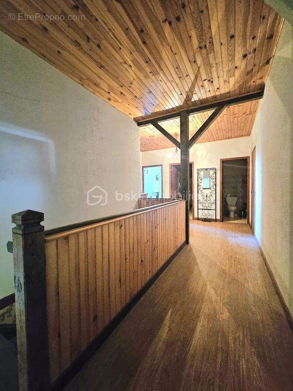 Maison à SEICHEPREY