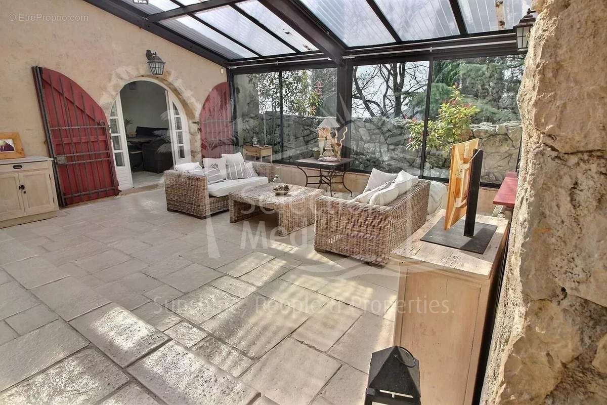 Maison à LE BAR-SUR-LOUP