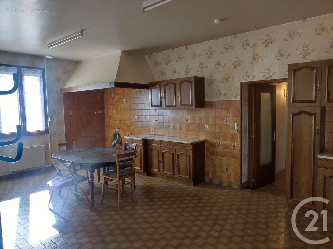 Maison à SAINT-PERE