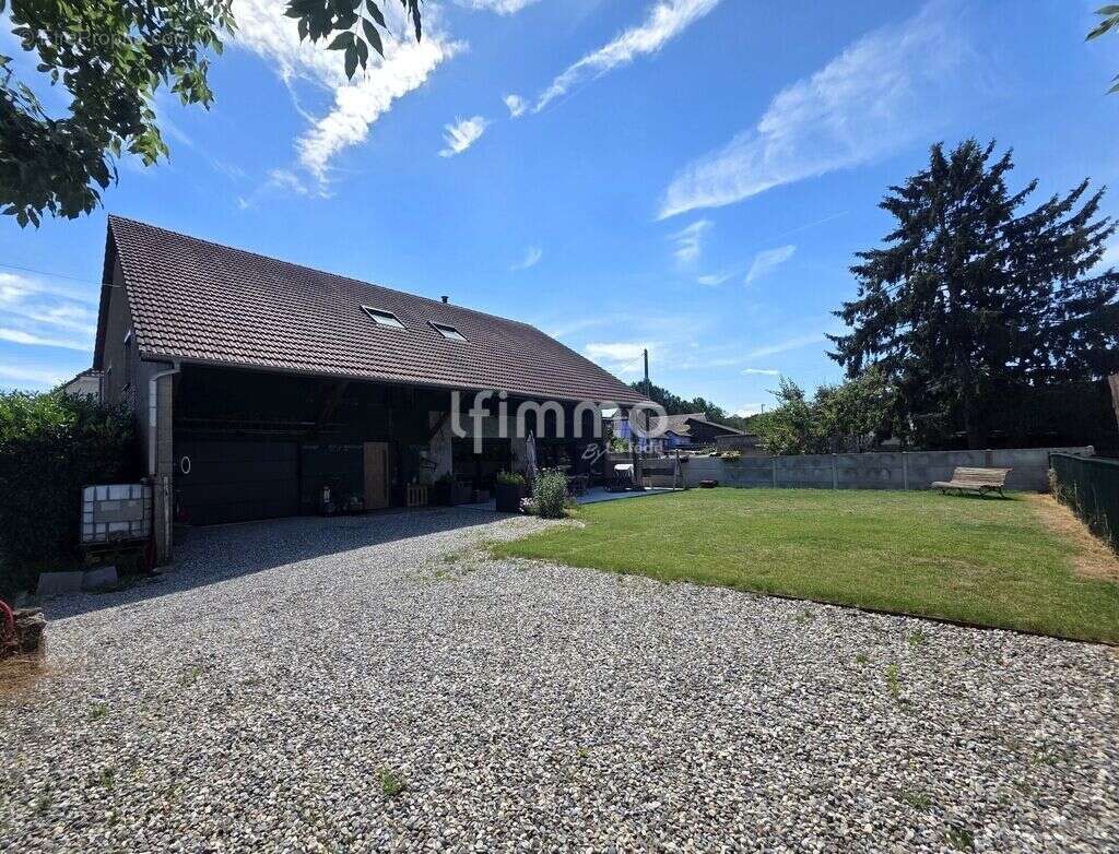 L'esprit loft, le charme de l'ancien, une propriété hors du comm - photo 13