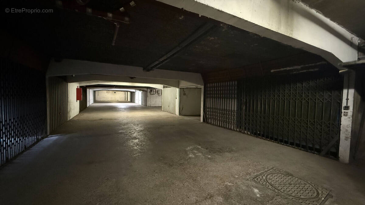 Parking à REIMS