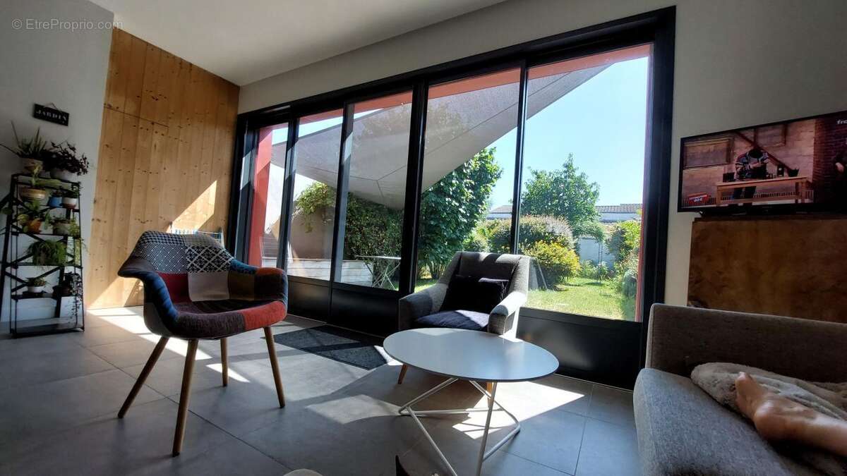Maison à LA ROCHELLE