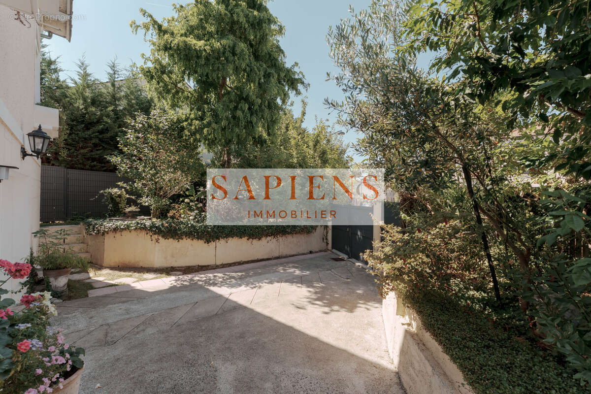 Maison 112 m² à Bailly-Romainvilliers  - photo 12