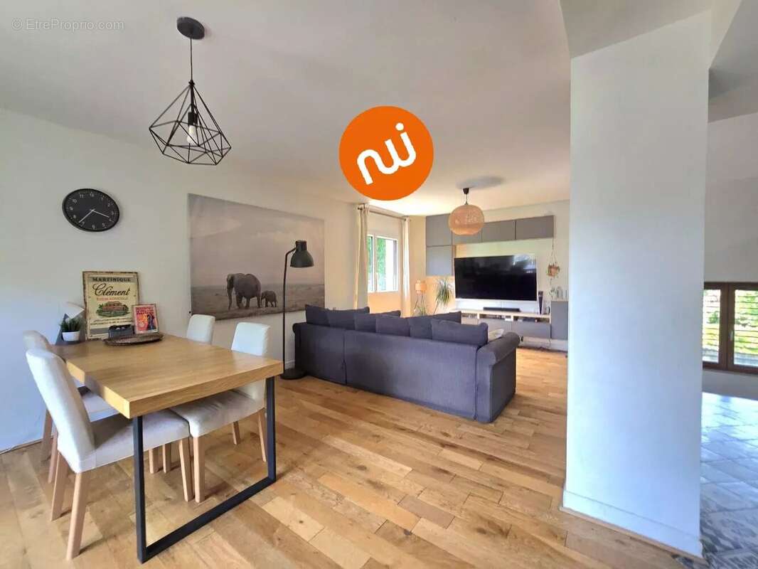 Maison 5 chambres 150m² avec garage et piscine - photo 4