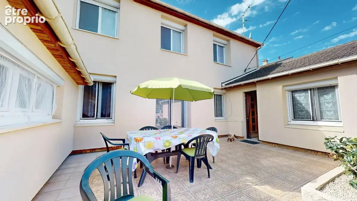 Photo Maison à Le Blanc-Mesnil au prix de 290 000€