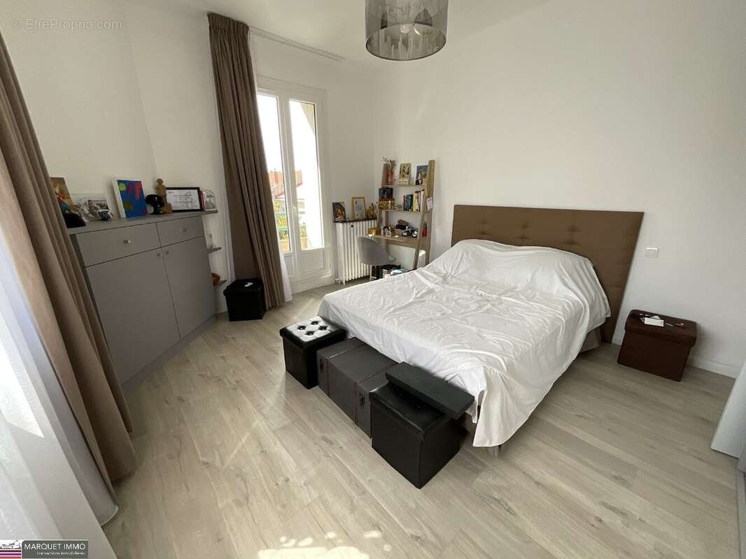 Séduisante maison de caractère T7 offrant 246 m² en 4 face sur 1 564 m² de terrain avec garage de 97 m², ascenseur, piscine - photo 29