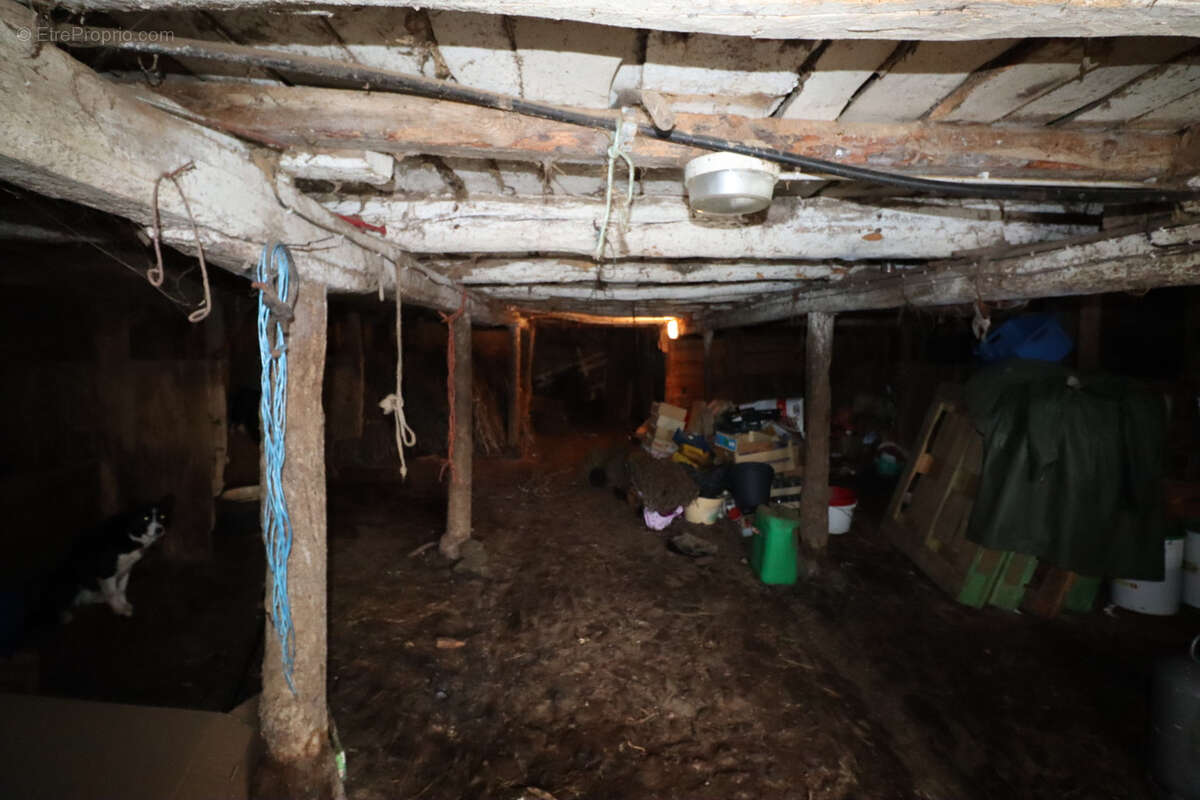 Maison à SAINT-SULPICE