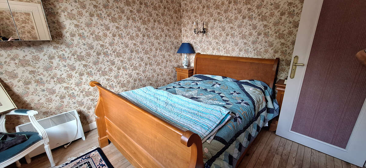 Maison à HARBONNIERES