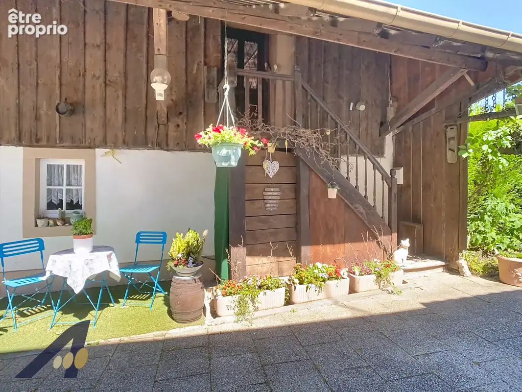 Belle maison pierre rénovée avec piscine et dépendances - photo 9