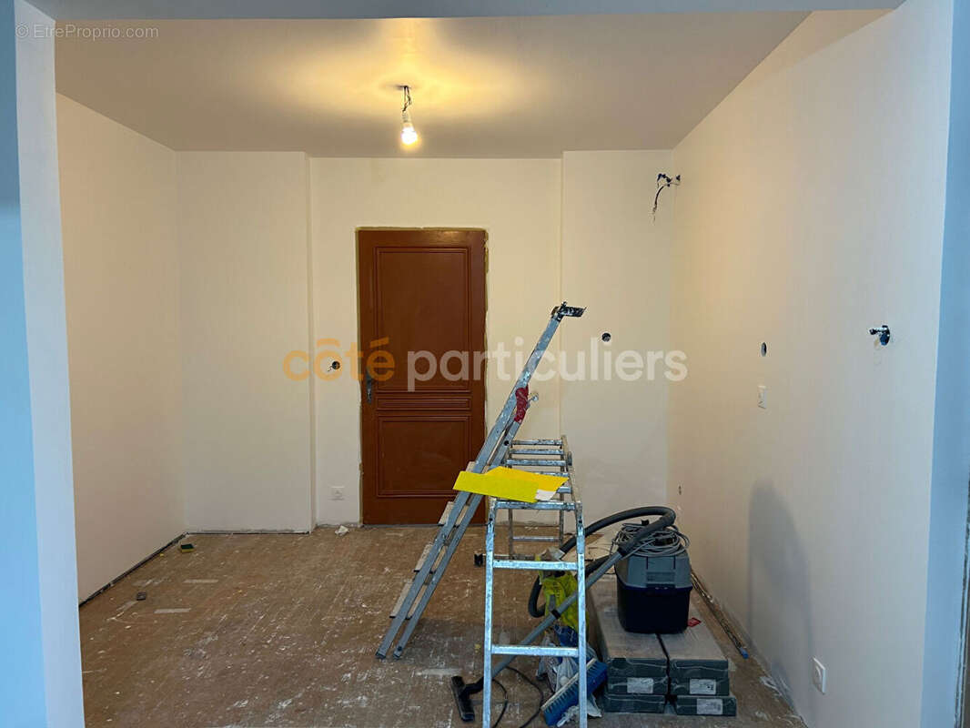 Maison à VILLENEUVE-LE-ROI