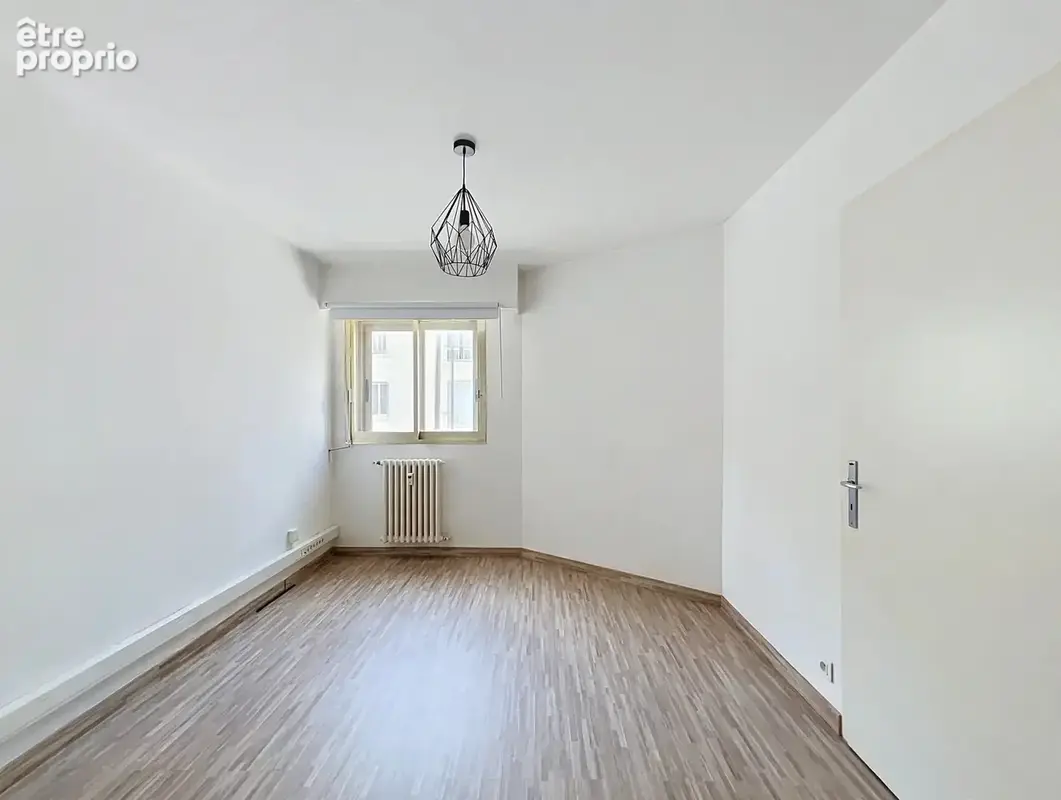 3 pièces 65,29 m² à Antibes avec cave et parking - photo 3