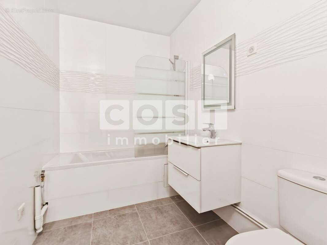 Appartement à ASNIERES-SUR-SEINE