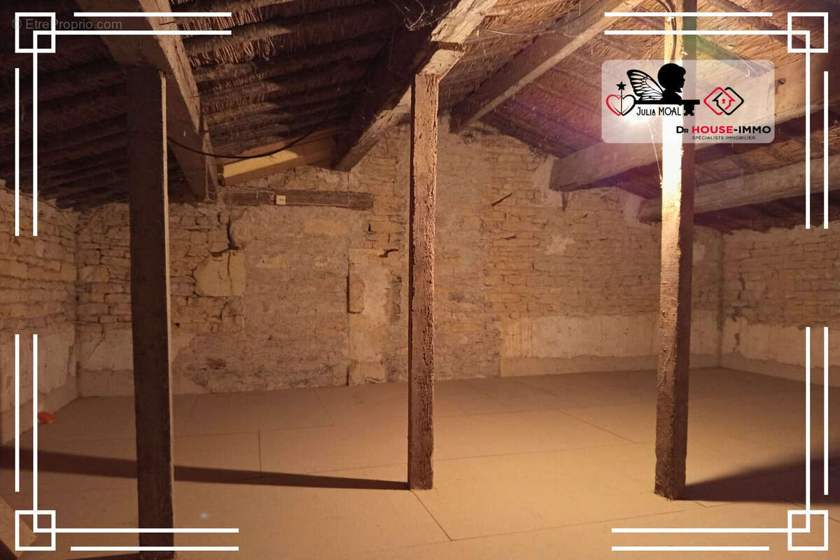 Maison à CHAILLE-LES-MARAIS