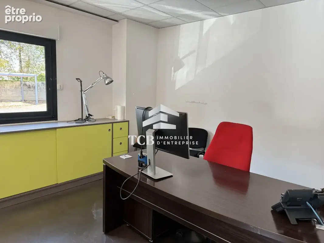 Commerce 297 m² à vendre à Bouguenais (44340) - photo 9