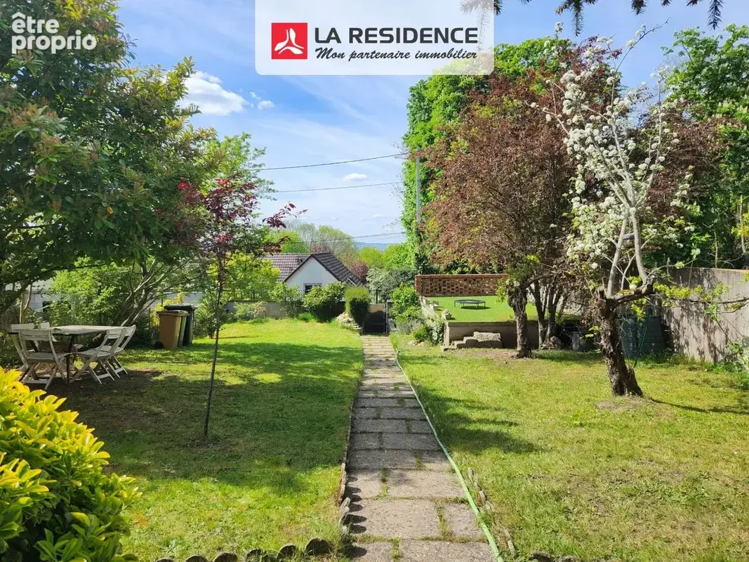 Terrain à MONTIGNY-LES-CORMEILLES