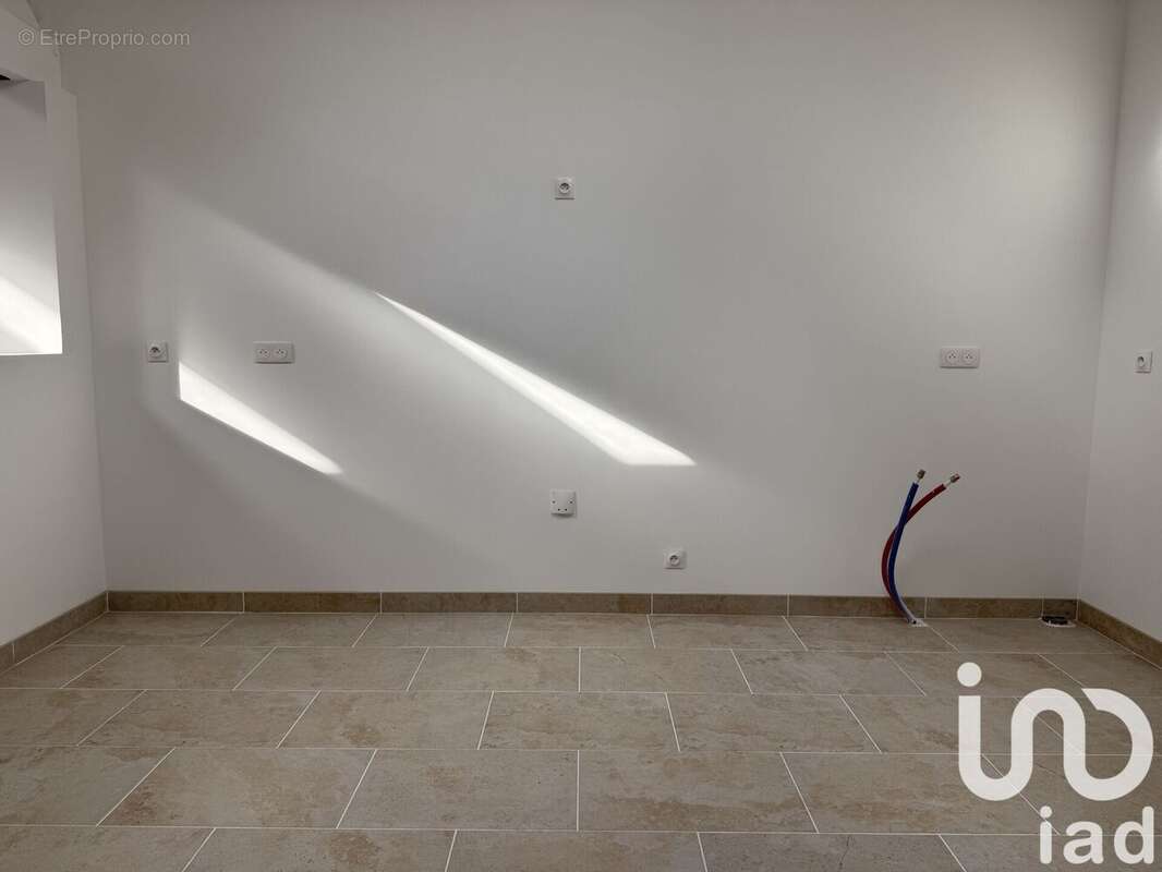 Photo 3 - Maison à SAINT-GERMAIN-DE-LUSIGNAN