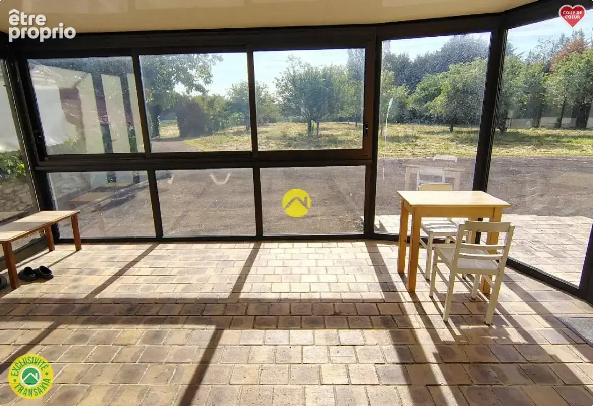 Maison 200 m² à Sancoins  - photo 13