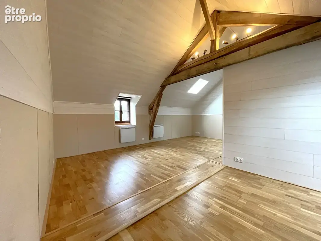 Maison en pierre rénovée de 3 chambres, sur cave, stationnement - photo 6