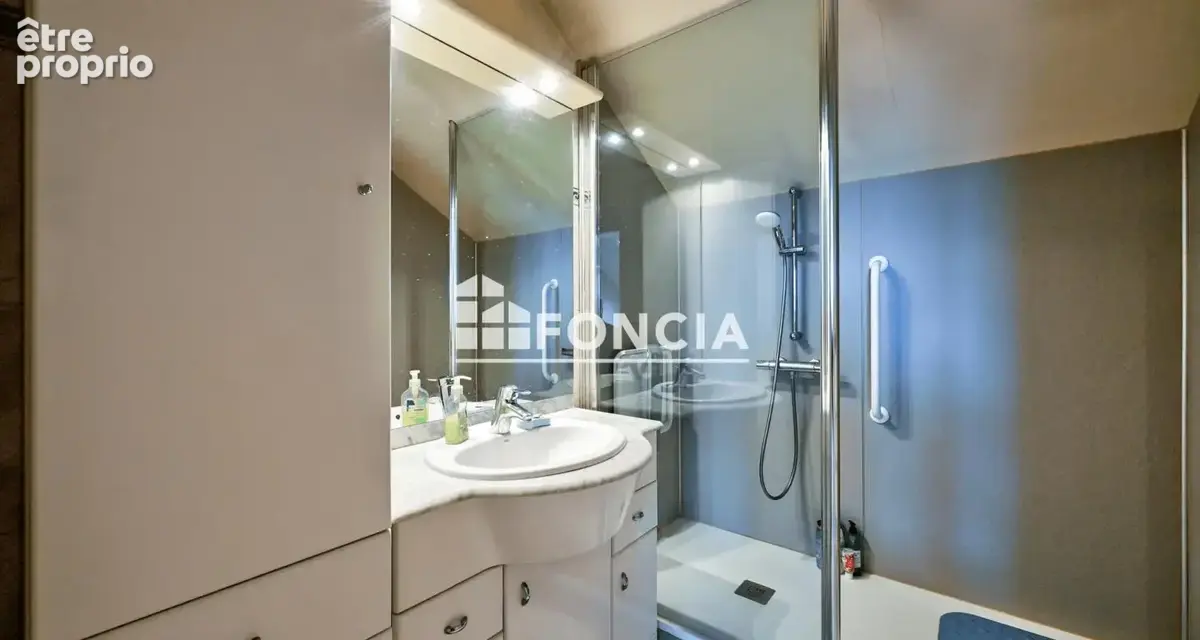 À vendre – superbe duplex de standing de 166 m² - photo 7