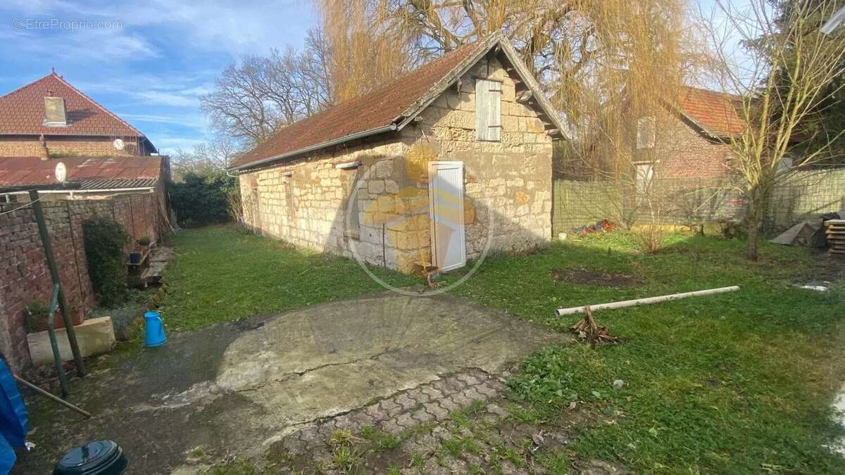 Maison à BICHANCOURT